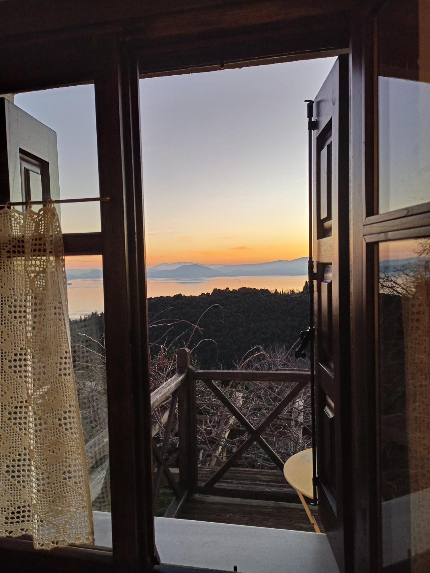 Riga'S Pinakoti Lodge Πινακάτες Εξωτερικό φωτογραφία